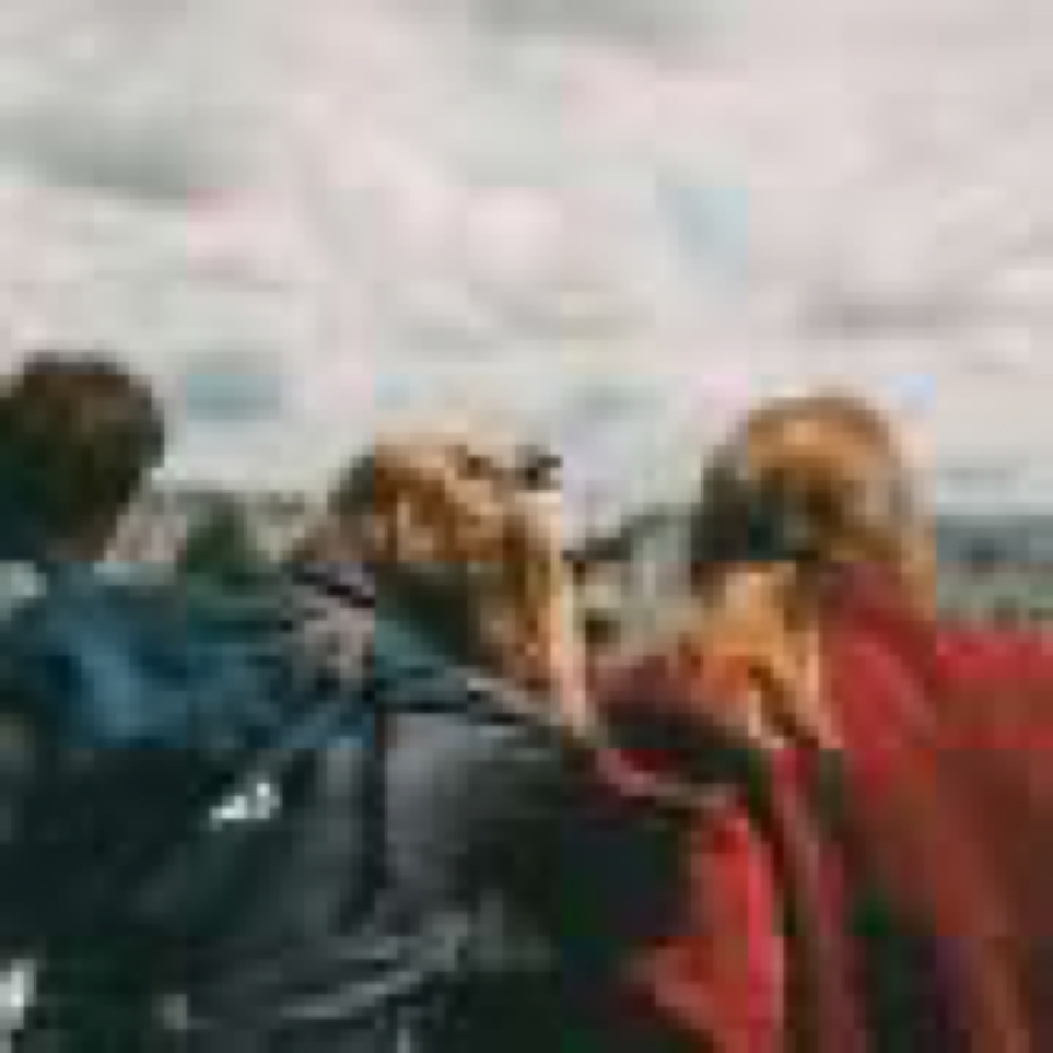 Source-supplied image for: Growing up socially isolated linked to young people becoming NEET